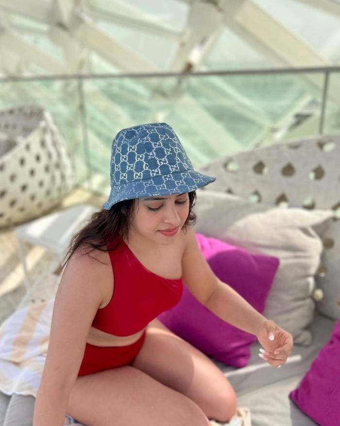 shobhita rana_teluguvox 2